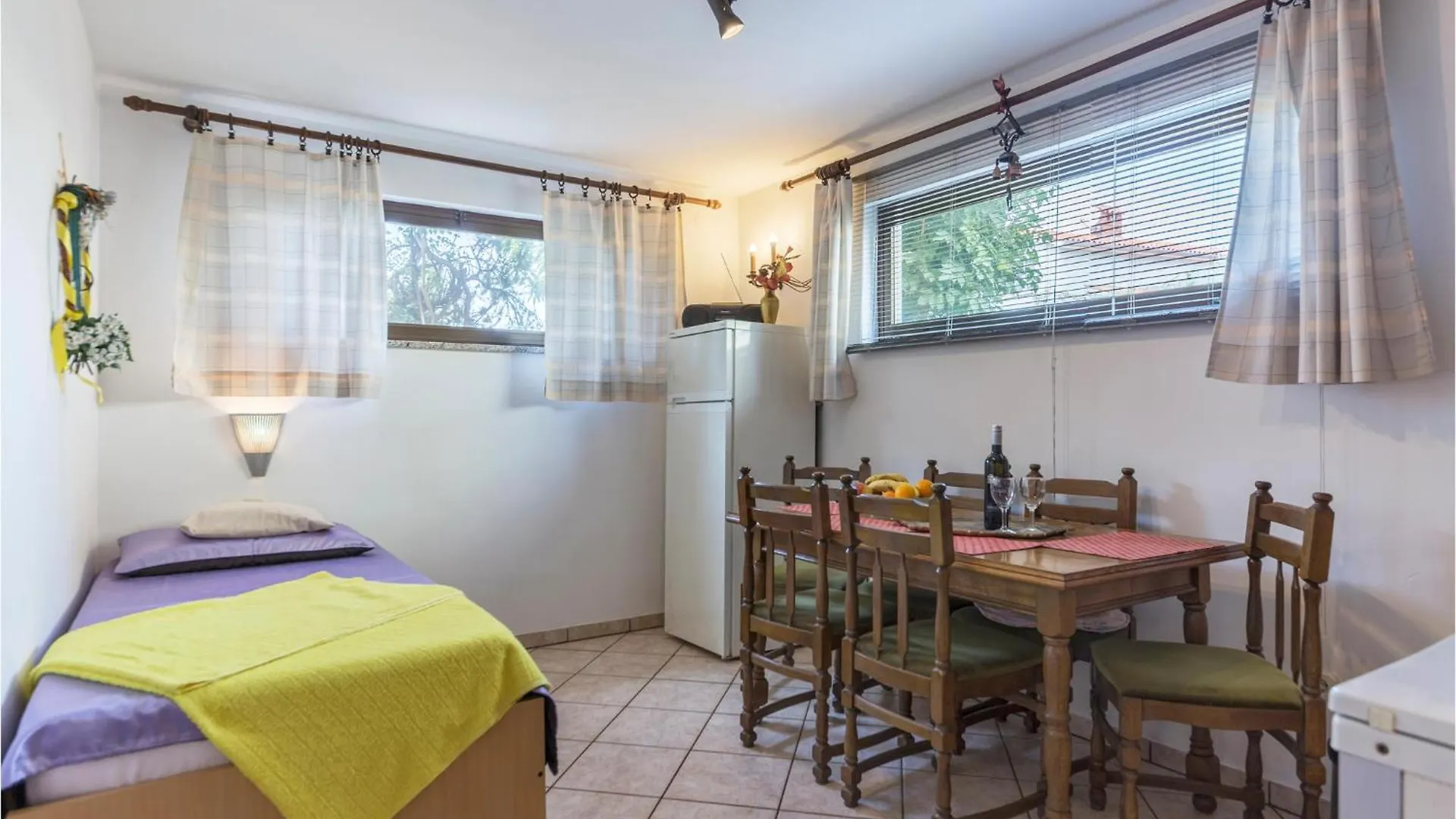 Gorgeous Apartment In Pula With Wifi